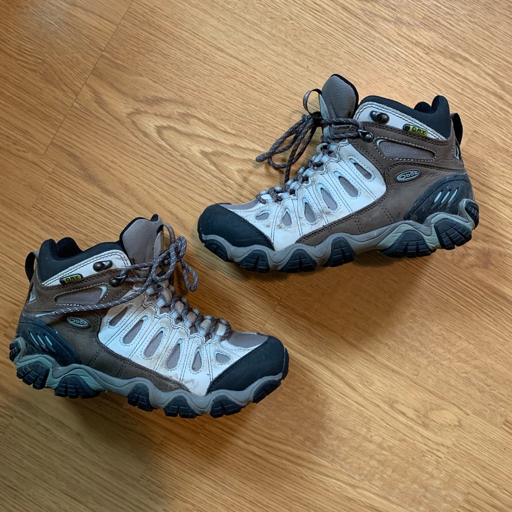 OBOZ // Hiking Boots